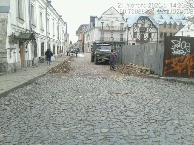 У Луцьку розблокували одну з вулиць Старого міста. ФОТО