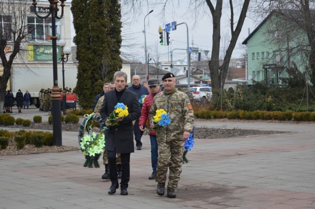 На Волині добровольців вшанували маршем патріотів. ФОТО