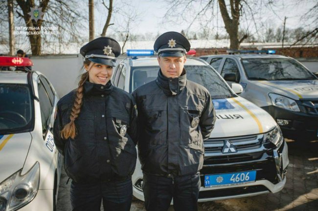 Розповіли зворушливу історію кохання луцьких патрульних. ФОТО