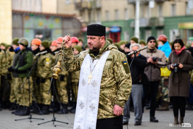 Небесний Легіон спостерігає за нами: у Луцьку вшанували пам'ять Героїв Майдану. ФОТОРЕПОРТАЖ