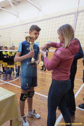 Як у Луцьку змагалися юні волейболісти. ФОТО