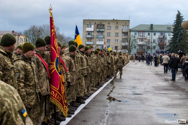 Нарешті вдома! 14-та бригада пройшла маршем у Володимирі. ФОТО