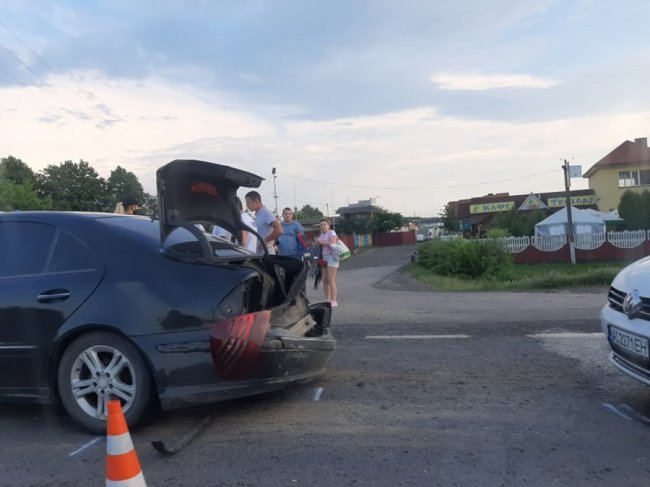 Через потік відпочивальників у Ковелі – дві аварії за участю 7 автівок. ФОТО