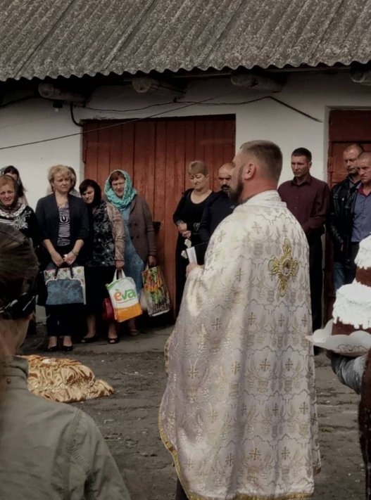 На Волині поховали першокласницю, яка померла на уроці фізкультури. ФОТО