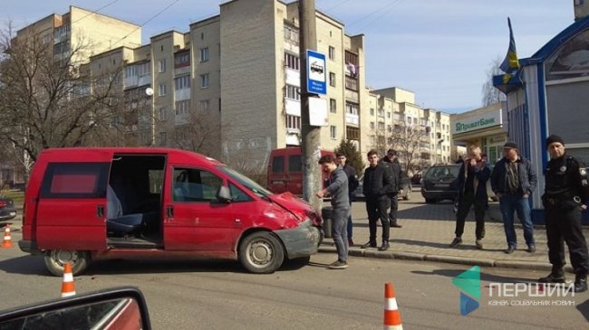 У Луцьку на Відродження - аварія. ФОТО