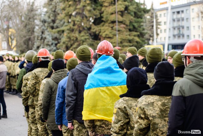 Небесний Легіон спостерігає за нами: у Луцьку вшанували пам'ять Героїв Майдану. ФОТОРЕПОРТАЖ