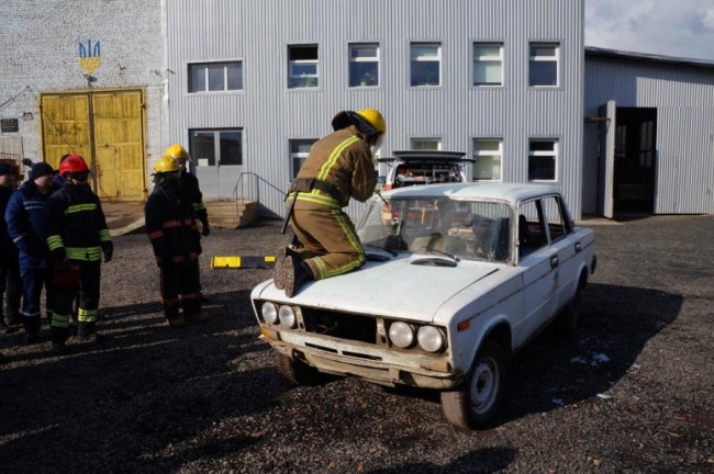 У Нововолинську відбулися навчання рятувальників. ФОТО