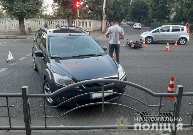 Подробиці аварії у Луцьку, у якій постраждав мотоцикліст. ФОТО