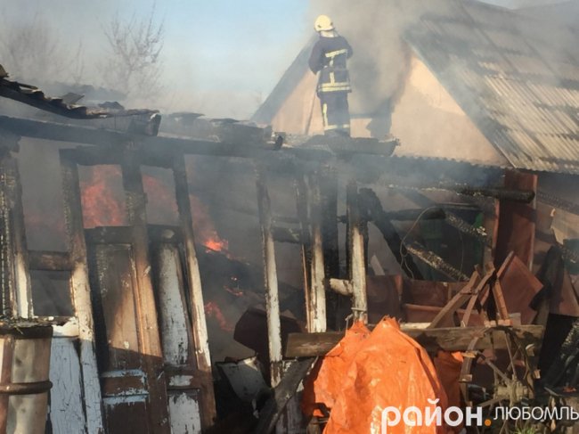 У селі на Волині горіла господарська споруда. ФОТО