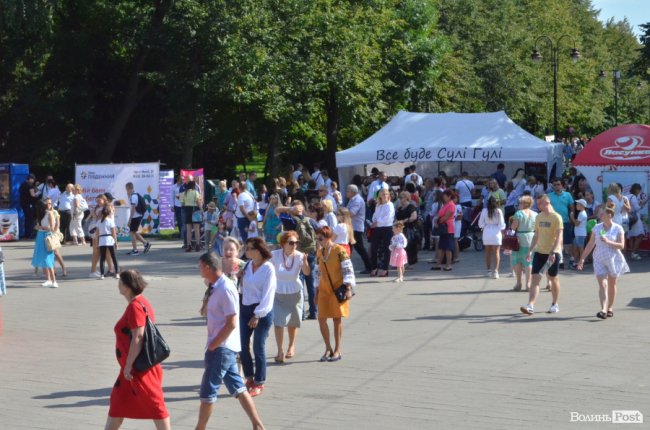 Яким був День Незалежності у Луцьку. ФОТОРЕПОРТАЖ