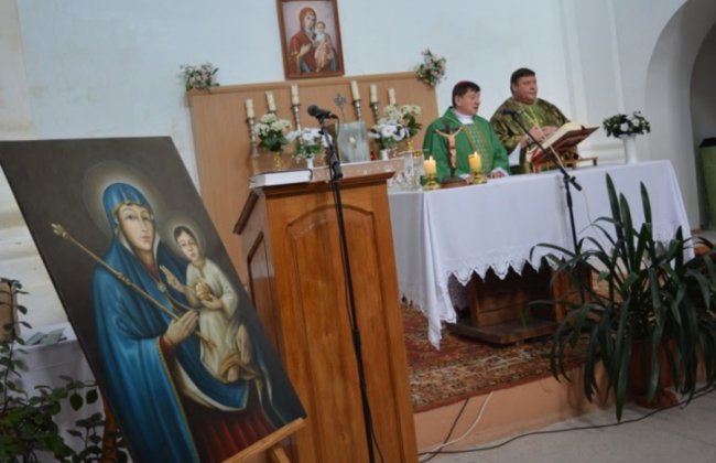 До міста на Волині привезли чудотворну ікону Богородиці. ФОТО