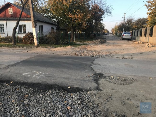 У місті на Волині – конфлікт через ремонт дороги. ФОТО. ВІДЕО