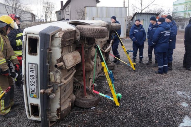 У Нововолинську відбулися навчання рятувальників. ФОТО