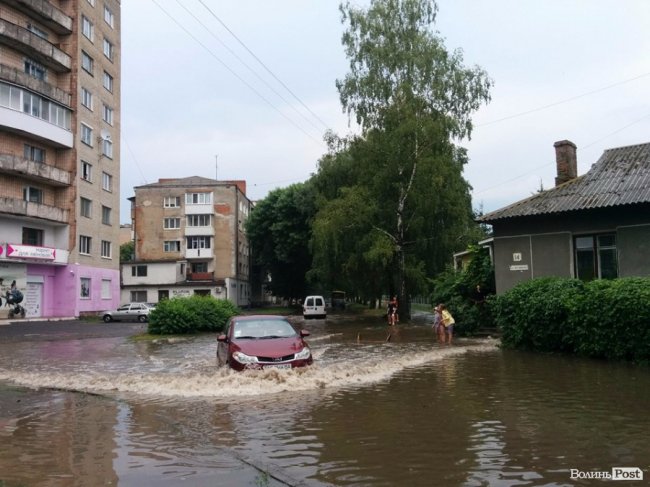 Негода на сторінках лучан у Facebook. ОНОВЛЕНО