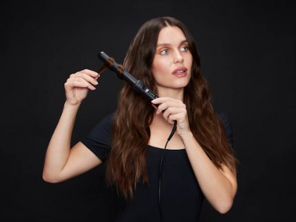 Який стайлер вибрати для завивки волосся: кращі бренди в Україні