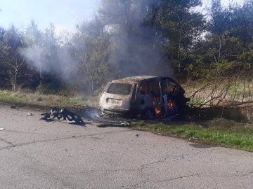 Росіяни обстріляли авто із 2-місячною дитиною. Є загиблий і поранена