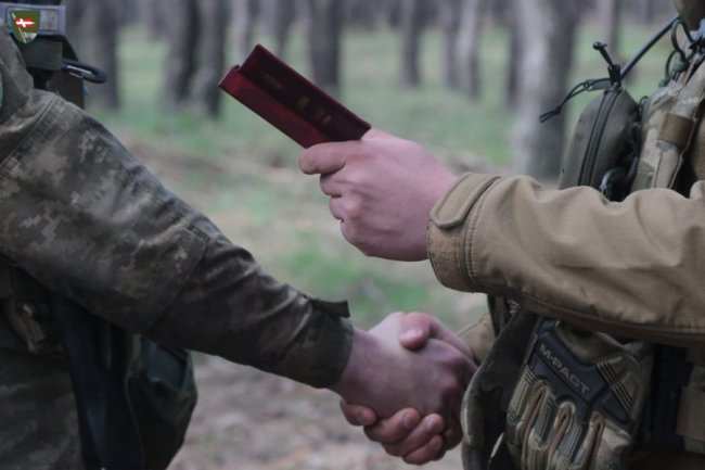 Воїнів 14 ОМБр відзначили нагородами. ФОТО