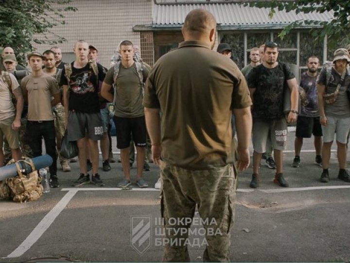 Генштаб: програму базової військової підготовки планують збільшити до 1,5 місяця