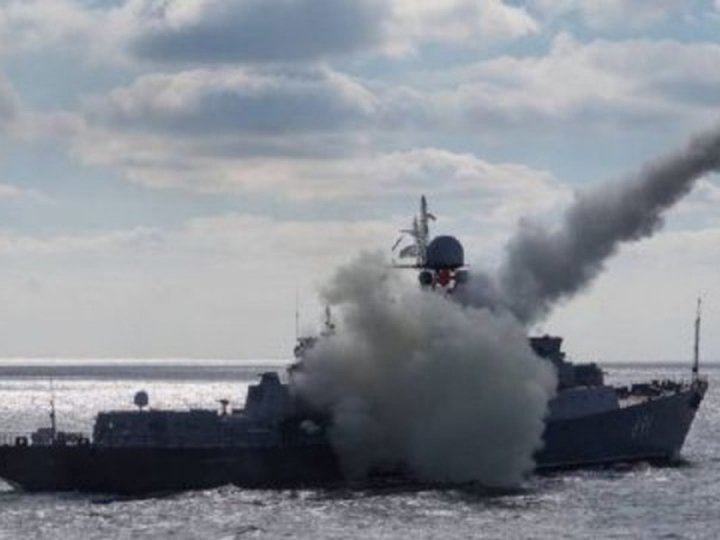 У Чорному, Азовському та Середземному морях – 6 кораблів-ракетоносіїв росії
