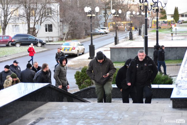 Волинські атовці влаштували мітинг через представлення Погуляйка. ФОТО