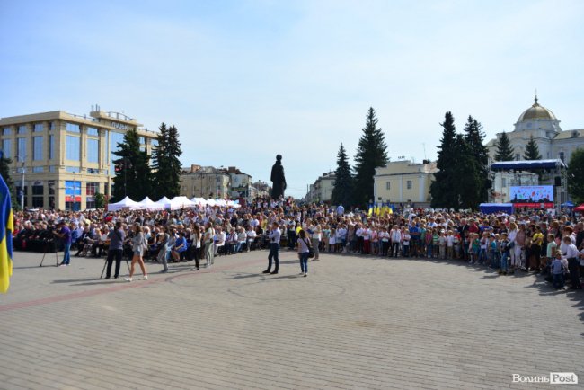 До Дня міста вручили відзнаки «Почесний громадянин міста Луцька». ФОТО