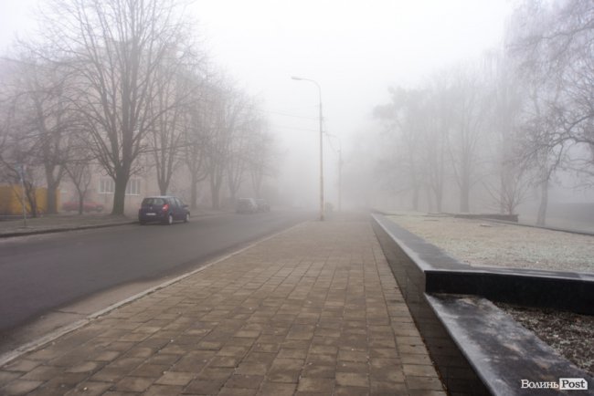 Ранковий Луцьк – у туманному полоні. ФОТОРЕПОРТАЖ 