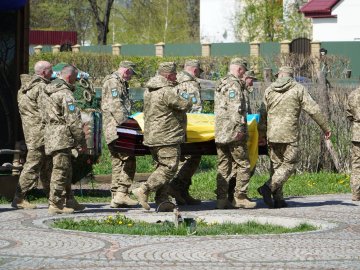 На Волині попрощались із загиблим Героєм Михайлом Демським