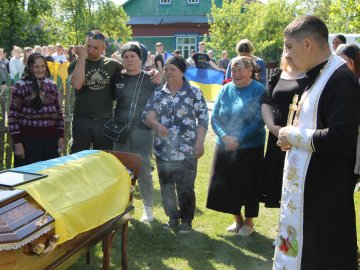 Герой із Херсонщини знайшов вічний спочинок на Волині