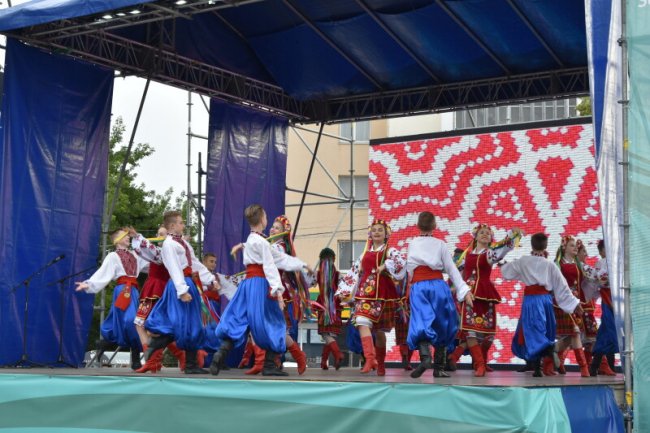 На головній площі Луцька урочисто відкрили чемпіонат Європи з легкої атлетики. ФОТО