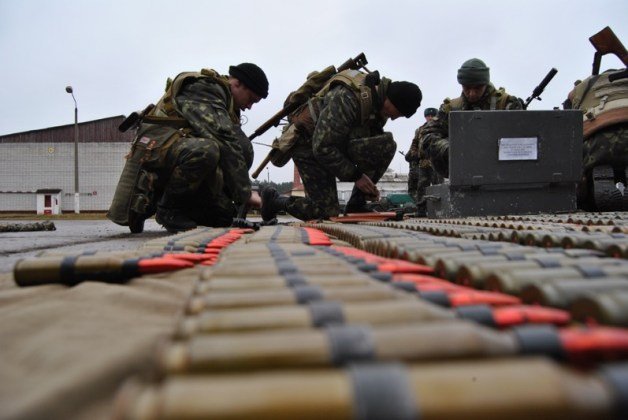 У Києві презентували фотовиставку «Одна війна – одна нація – два погляди»