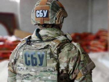 15 років ув'язнення отримало подружжя, яке скоригувало ракети рф на лікарню в Херсоні