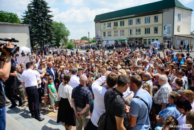 «Любі мої порохоботи», або Як Порошенко на Волині представляв «Європейську Солідарність». ФОТОРЕПОРТАЖ