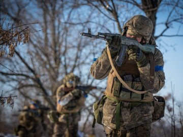 Протягом минулої доби на фронті відбулося 98 бойових зіткнень, – Генштаб