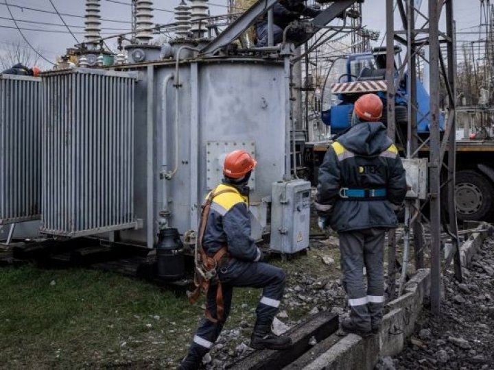 За весь час обстрілів енергосистеми було поранено 56 енергетиків ТЕС, троє загинуло, - ДТЕК