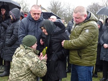 Волиняни віддали останню шану Герою Сергію Шпакову