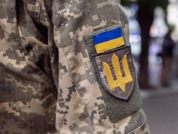 На Рівненщині двоє чоловіків побили працівників ТЦК і пошкодили техніку