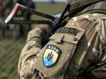 США зняли заборону на постачання зброї «Азову»
