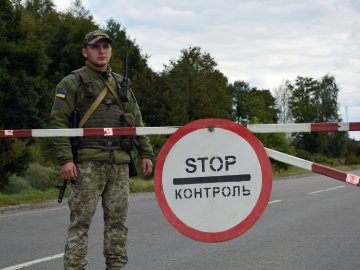 Скільки людей намагалися незаконно виїхати за кордон через Волинь під час воєнного стану