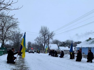 Поблизу Луцька провели в останню путь Героя Олександра Свінцицького