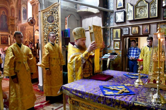 У луцькому храмі молилися за мир в Україні. ФОТО