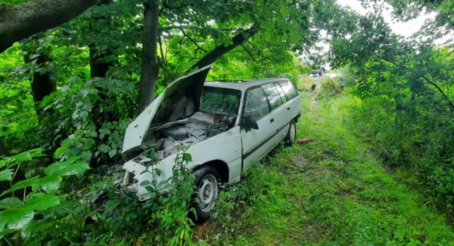 Двоє дітей  – у лікарні: у поліції розповіли деталі аварії біля Луцька. ФОТО