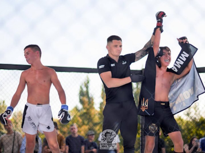 У Луцьку відбувся турнір зі змішаних єдиноборств MMA