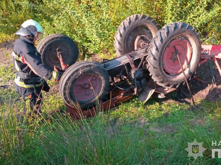 На Волині 47-річний п'яний тракторист з’їхав у кювет