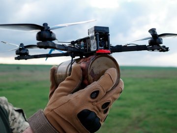 Нацбанк заборонив ломбардам приймати дрони і тепловізори