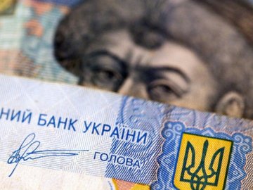 У Польщі з кінця тижня перестають приймати українські гривні для обміну