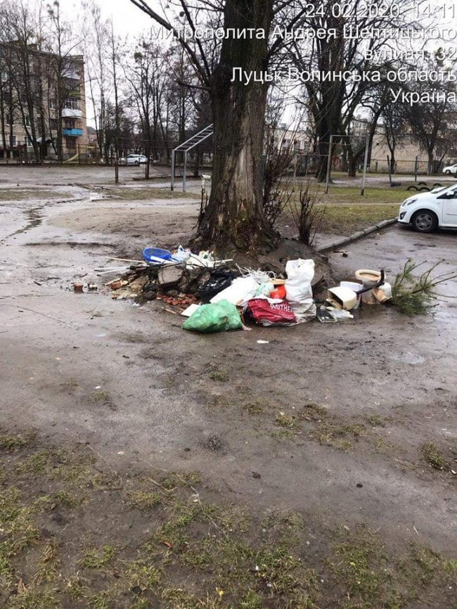 Оштрафували лучан, які створили стихійні сміттєзвалища біля будинків