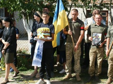 На Волині попрощалися із загиблим Героєм Юрієм Франком. ФОТО