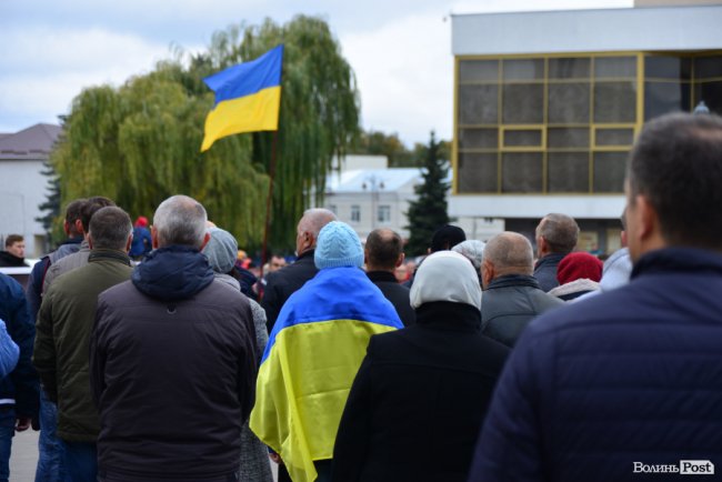 У Луцьку влаштували масштабну акцію «Ні капітуляції». ФОТО