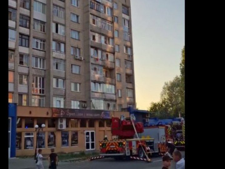 Врятували від загибелі кота: у Луцьку горіла квартира