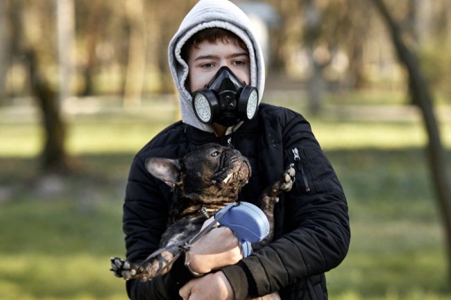 Коронорепортаж: фотограф показав луцький парк під час карантину